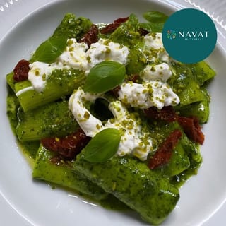 Rigatoni with pesto
